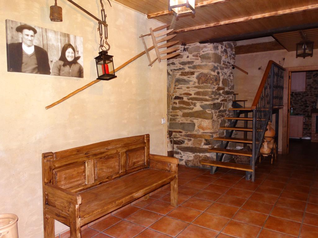 Maison d'hôtes Casa Abuela ★★★ à Grisuela Extérieur photo